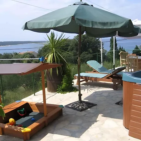 Apartman 5 *