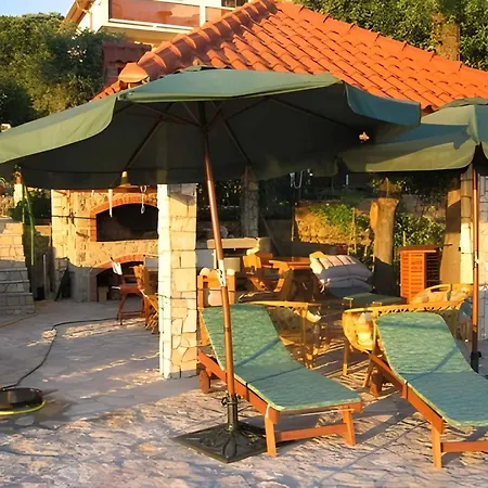 Apartamento 5 Supetarska Draga